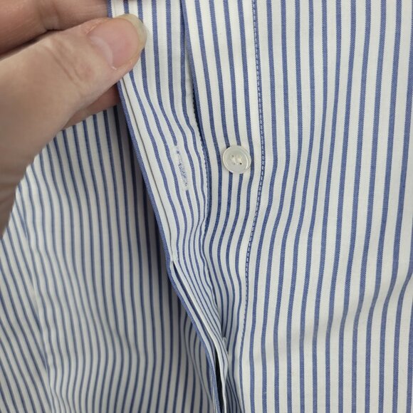 Talbots Wrinkle Resistant Blouse Women's Size 10 Blue & White Stripes 3/4 Sleeve - Picture 4 of 12